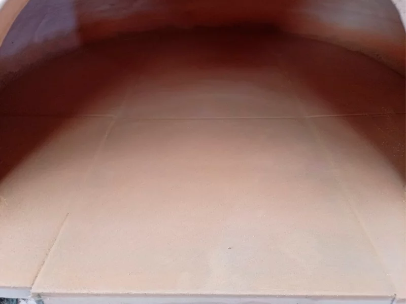 BALDOSA DE BARRO ANTIDESGASTE DENTRO DE BOVEDA