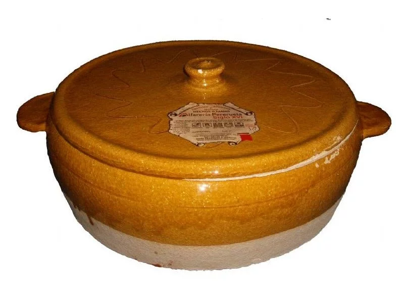 TARTERA DE BARRO CON TAPADERA